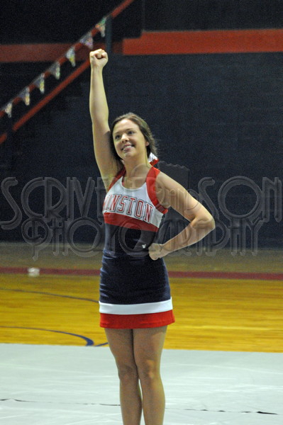 8-28 WA Pep Rally 200.JPG - SCRIVENER D300